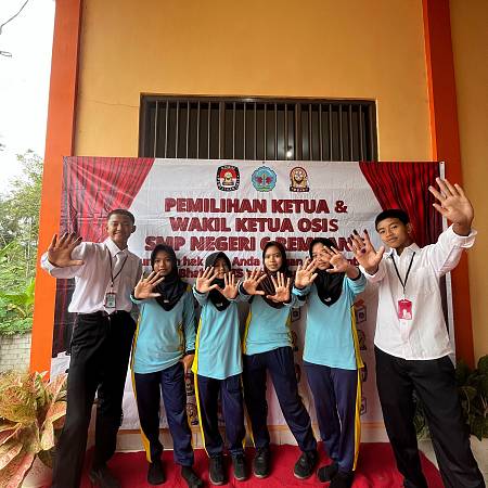 Wujud Nyata Demokrasi Sekolah